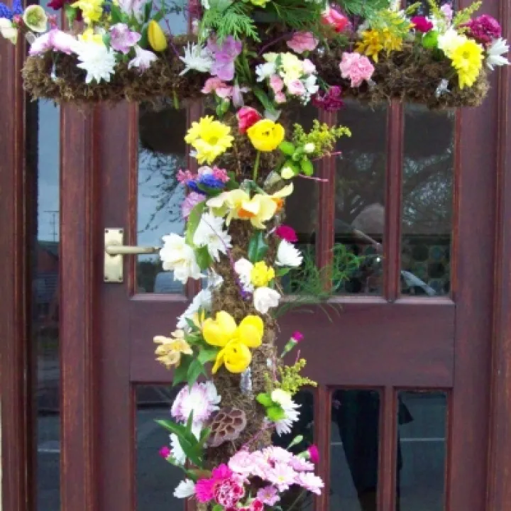 Easter cross 3