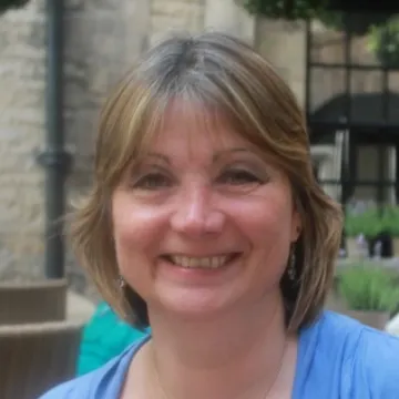 Lesley Taylor