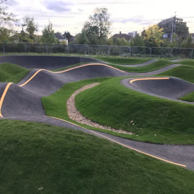 Harrow pump track build 03