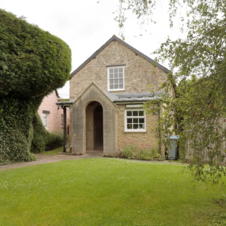 Tackley Exterior