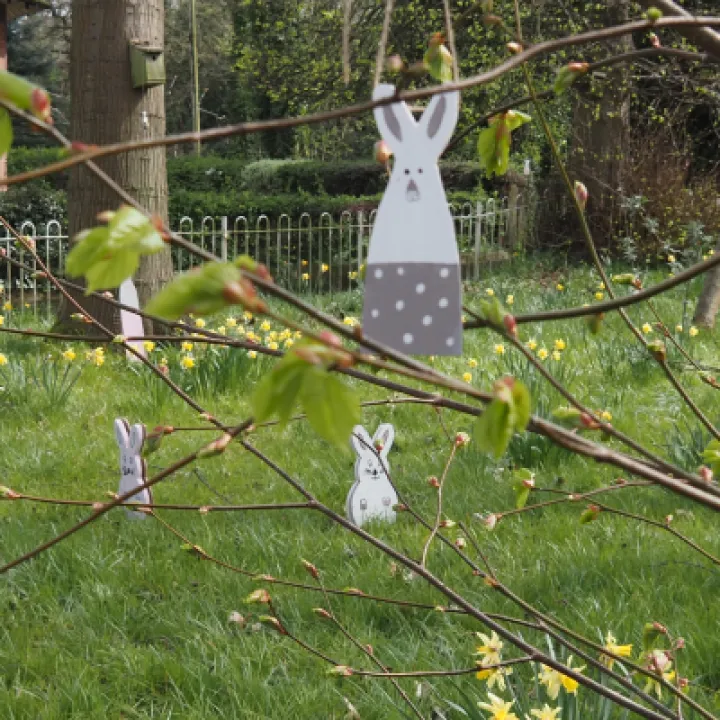 Easter9