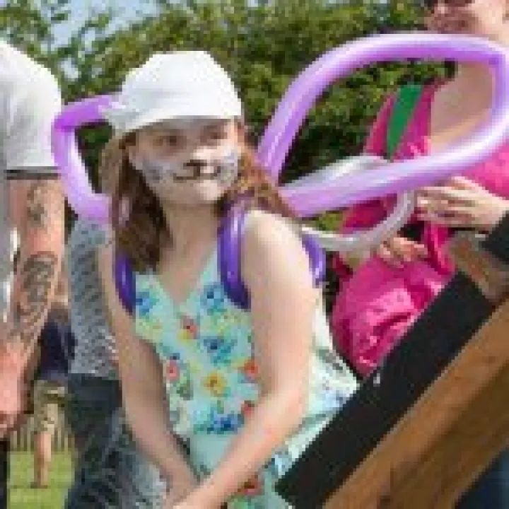 Mad Hatter's Fete 03