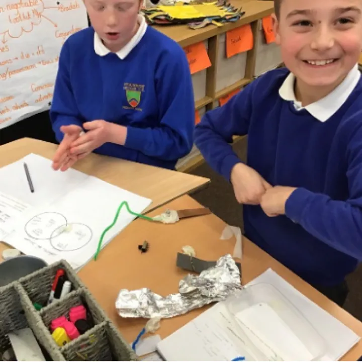 Science Circuits Y4