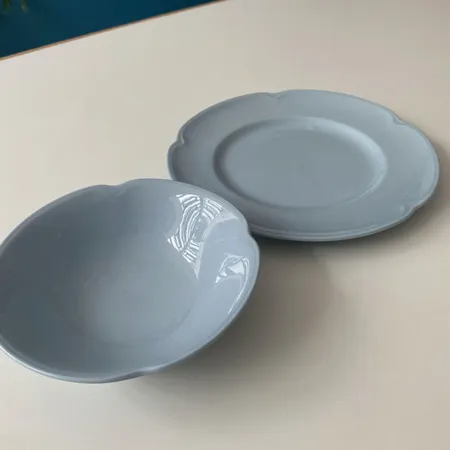 plates
