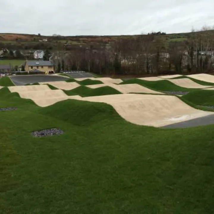 Landscape turfing