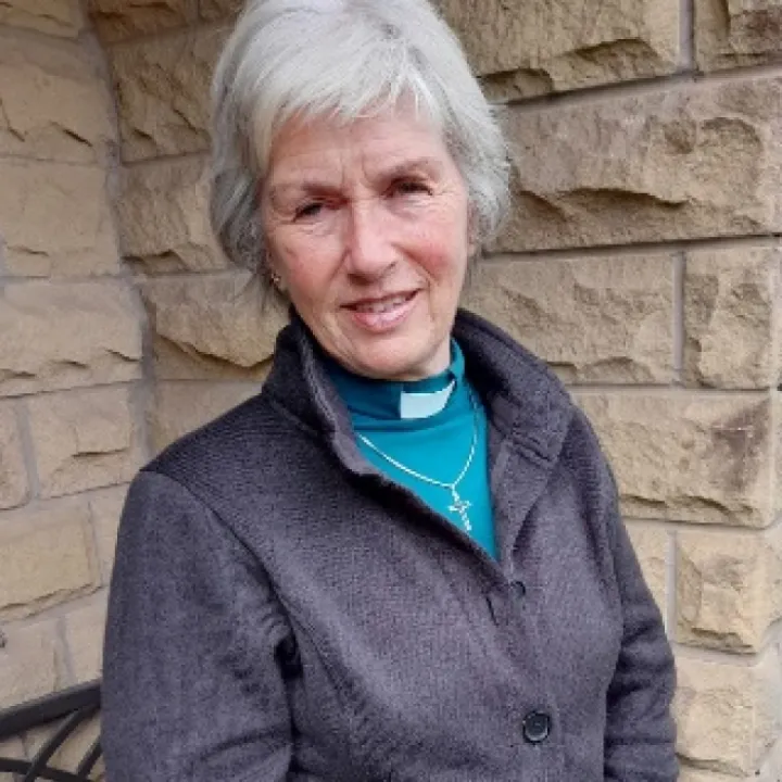 Julie Letts