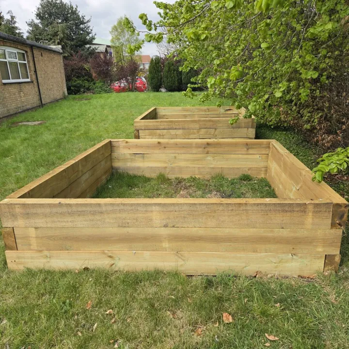 Brigg MC Garden &ndash; raised beds