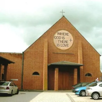 FAIRFORD LEYS as 002