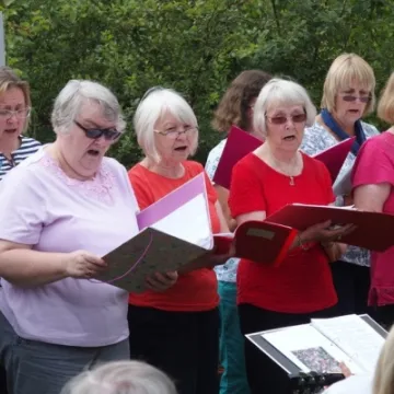 Jennys Field Circuit Worship (6)