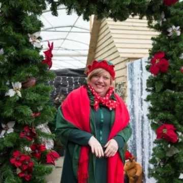 Sue Provides the Elf Service