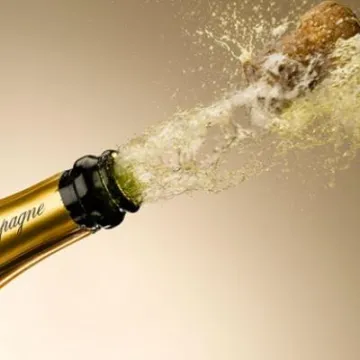 Champagne-Andy-Roberts-GettyImages-151814127-630x417