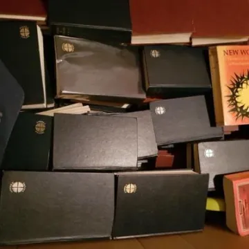 Bibles for Sierra Leone (2)