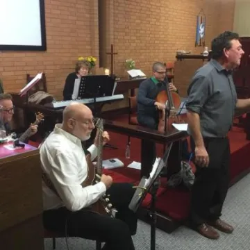 27072951_693272440880350_5850274938981295455_n