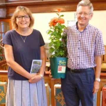 P1000949_Avril & Steve Frankish_Farewell at Halmer End_24th June 2018