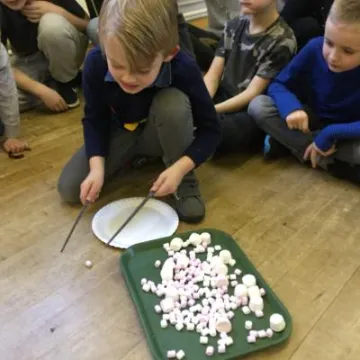 7926CDC1-4AA4-48EC-BFDF-7AA56458E7F4