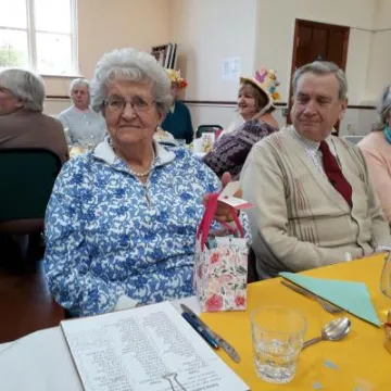 20190412-Easter lunch 02-DW