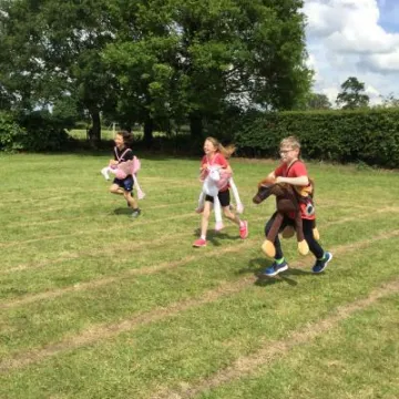 Image: 382A0F2A-7C6B-4B34-B93E-BDD28670A151