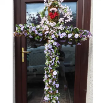 Lenten Cross_2020_200415