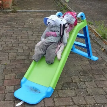 Image: 033 Edwards Family Lockdown Playground