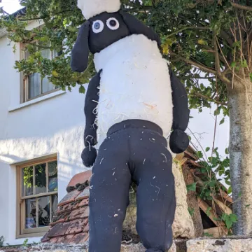 Image: 018 AlexHendry 02