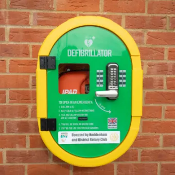 Co-op Defibrillator