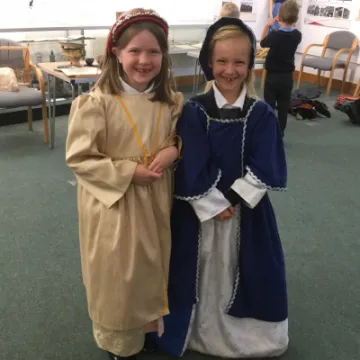 Tudor friends