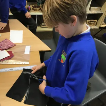 8E314592-F470-4372-949D-828A66663A9B