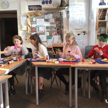 BFAE8742-8312-4992-AB46-056095827503