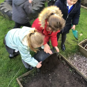 F4A93F28-42A3-4B1E-86B9-2E0E26085A68