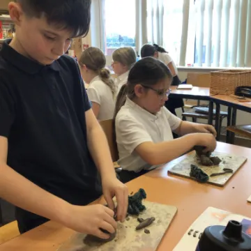 ADD43004-B609-4F2D-8305-820ED63ED686