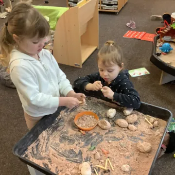 DBAF9955-EAFD-4ABB-AE42-F574027D9656