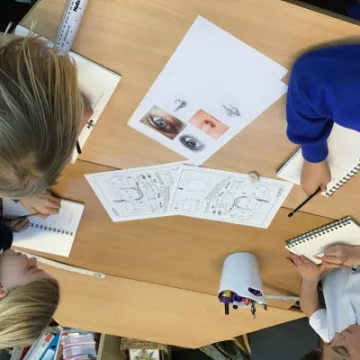 310459A1-560F-4ADD-AADD-2E0A411489E4