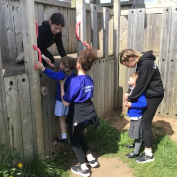 2A4511D5-67F7-441B-85B3-1146E103AD5C