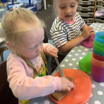 8F638452-90D6-4AFB-9B98-0A8A8B295DEF