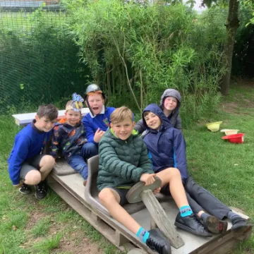 7B0074EB-0421-40D3-8C17-760093B5CD5E