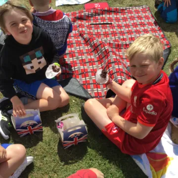 F49D7AE3-885B-48F3-ADA1-CDBCBCF6DB3D