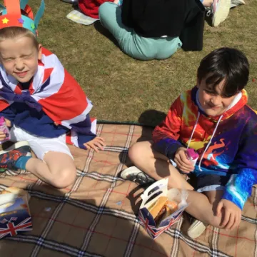 88B9F1CB-FEB1-4011-8805-CF49FF7118F7