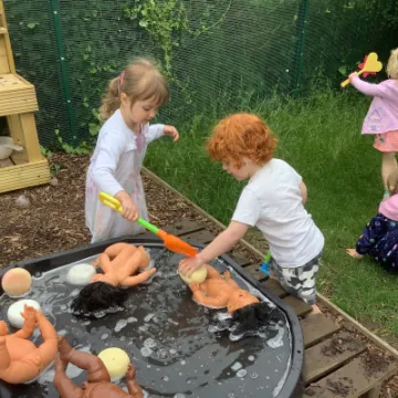 B5B35BFD-3D77-410C-8A77-92A89D622C34