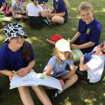 84B07941-2C53-4A35-9F9C-5897E70A4785