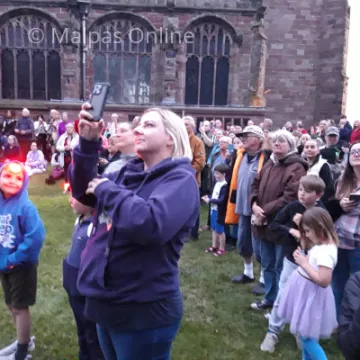 Residents watching the Beacon Lighting