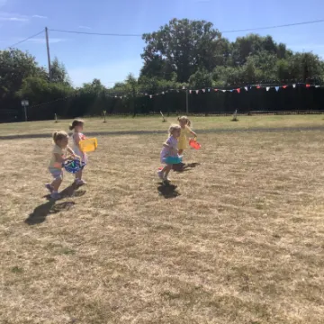 6AEA759B-B5C4-4F4E-B6AC-E19E8EB84207