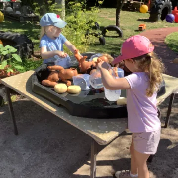 43A83B7F-B2AC-416E-97FA-EF16C944536B