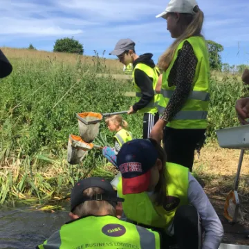 73B3260A-F129-4BEE-A159-1D0CC437F2E3