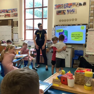 AA263DFA-C012-44F9-9C09-D3B62DF31363