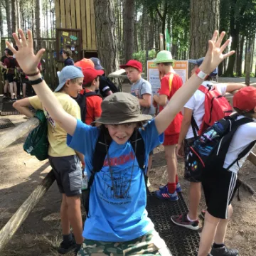 54B2A6BD-5165-455F-9D94-F350B0CF1175