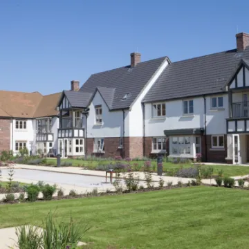 7B5DDDE2-F48B-4694-A254-6104BAB00D2F