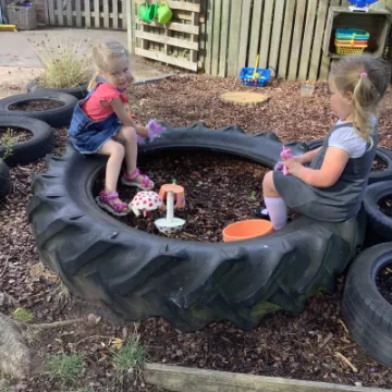 7BD7C6AF-15ED-4ECF-8D4B-85B3CE870A89