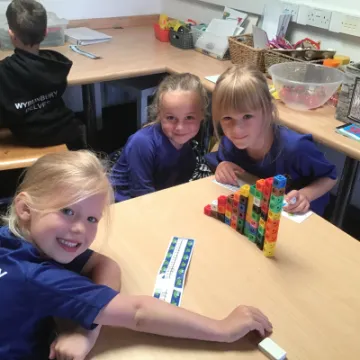 A06380AF-E179-4600-87BF-296AE5B1174F