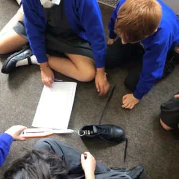 2F368E64-B5D5-4FBD-90F5-11719FB77A51