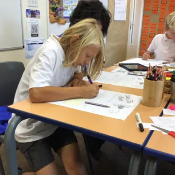 56045CC0-A950-4B54-AB57-BFE2B78FC5B0